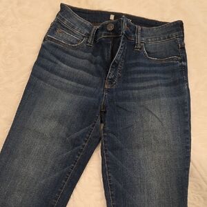 Kut from the Kloth Medium Blue Skinny Jeans